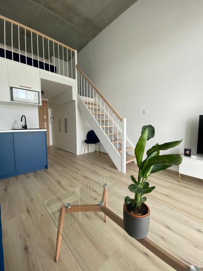 Apartament Wroclaw-Lotnisko 외부 사진